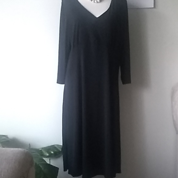 Chadwick Dresses & Skirts - Chadwick black dress size 16